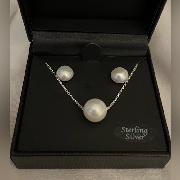 R.H Fine Jewelry - Picture 3 of 5